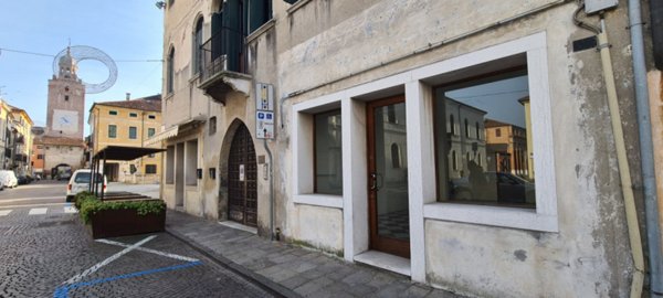 negozio in affitto a Castelfranco Veneto