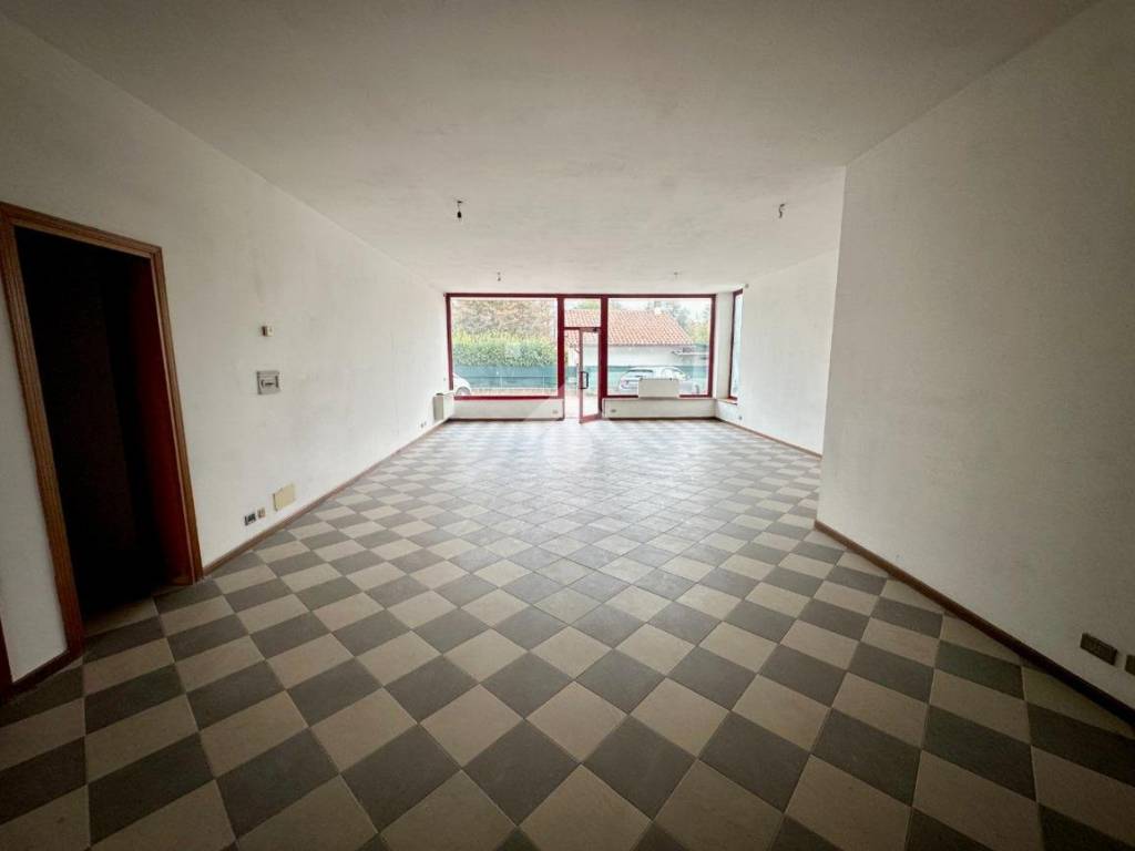 negozio in affitto a Castelfranco Veneto
