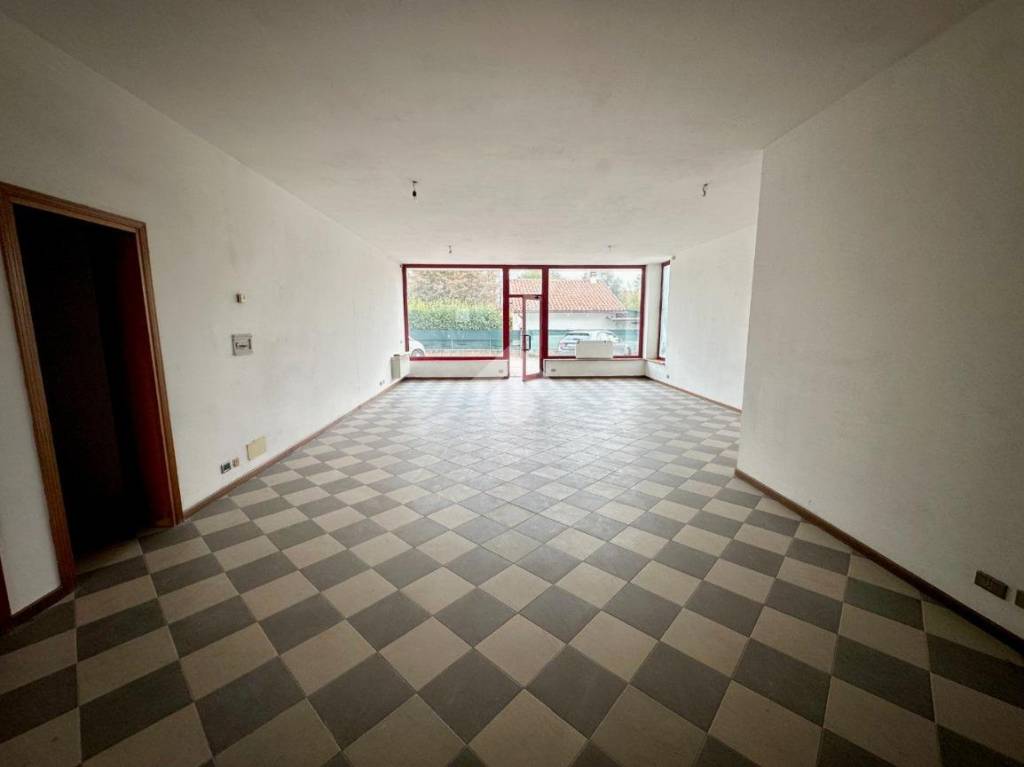 negozio in affitto a Castelfranco Veneto