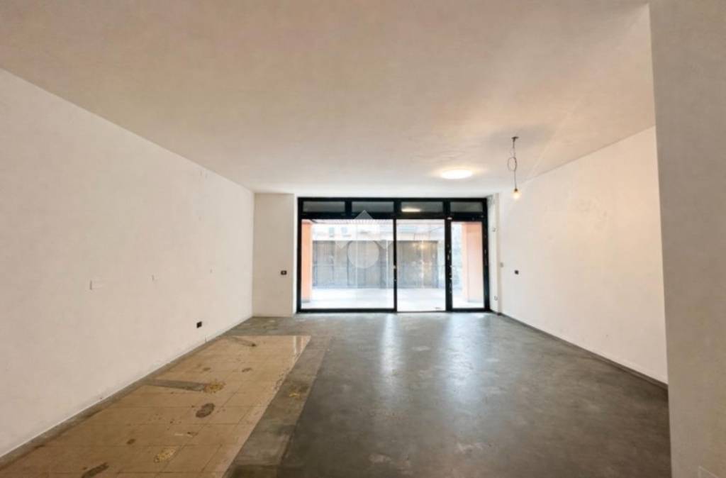 negozio in affitto a Castelfranco Veneto