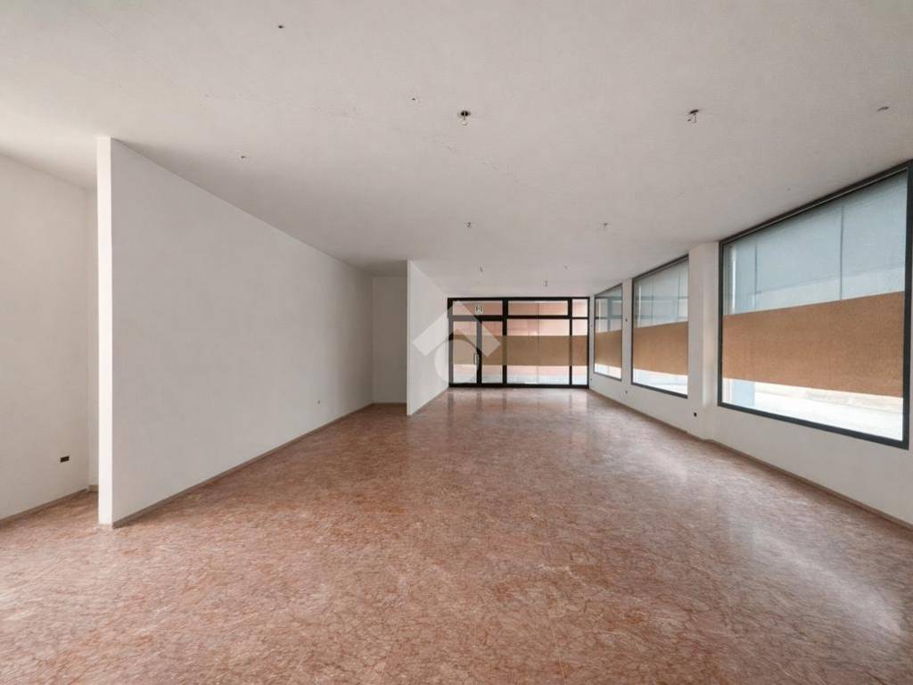 ufficio in affitto a Castelfranco Veneto