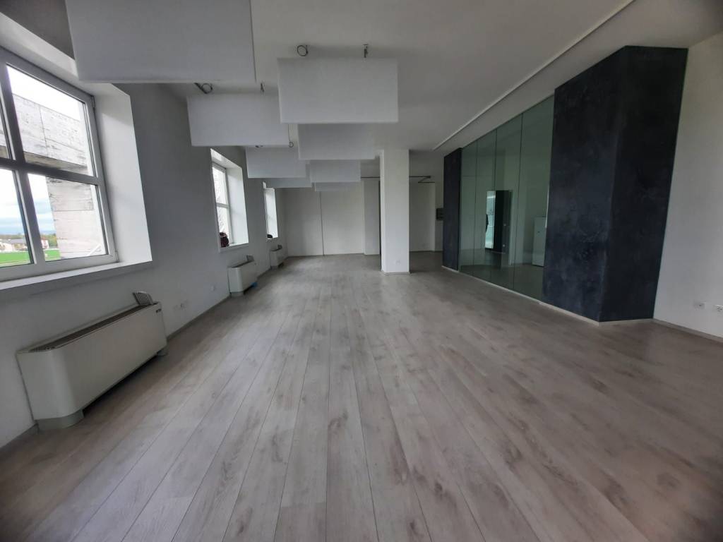 ufficio in affitto a Castelfranco Veneto