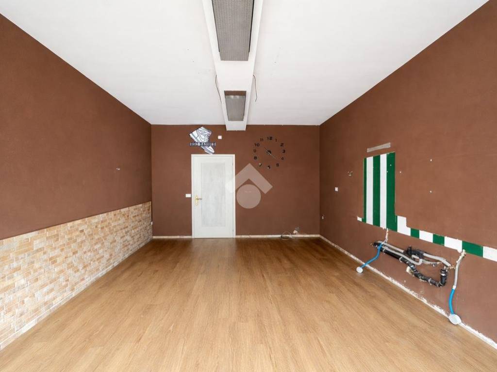 negozio in affitto a Castelfranco Veneto