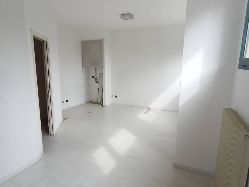 ufficio in affitto a Castelfranco Veneto