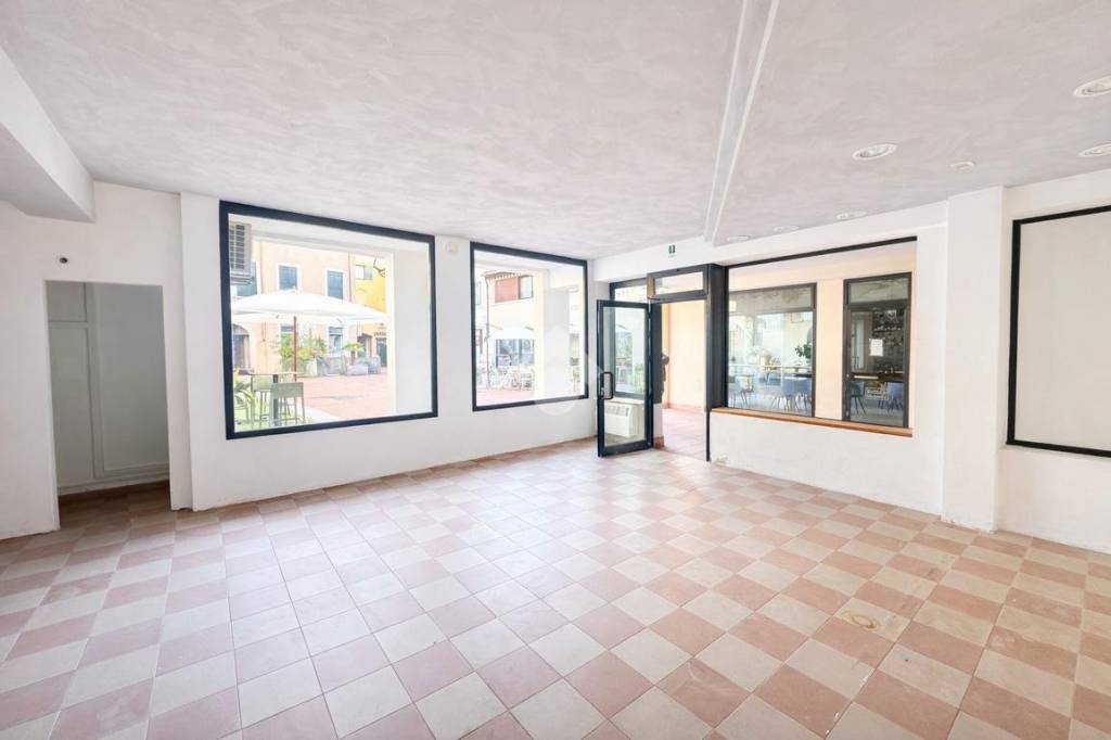 ufficio in affitto a Castelfranco Veneto