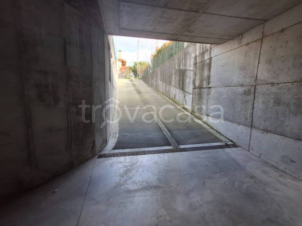 locale di sgombero in affitto a Castelfranco Veneto