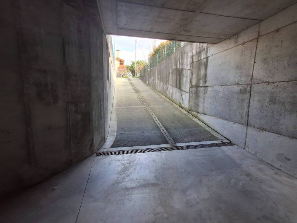 locale di sgombero in affitto a Castelfranco Veneto