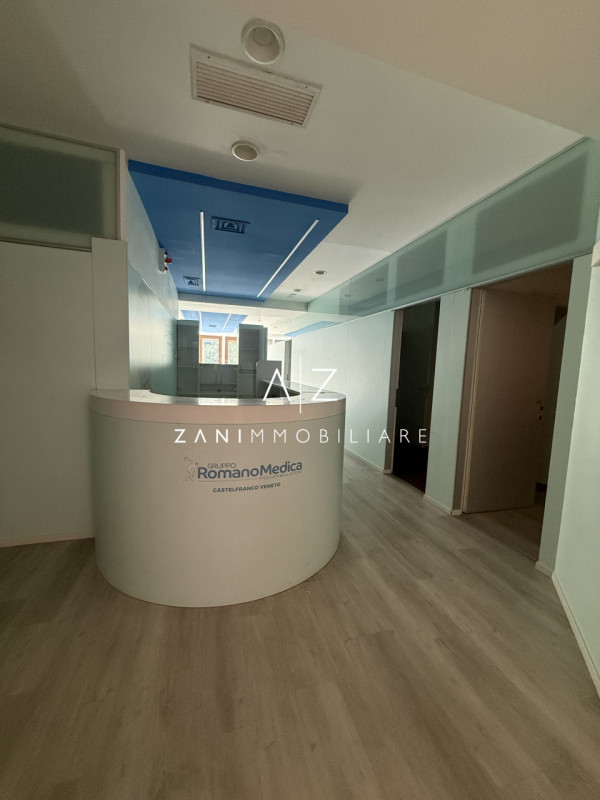 ufficio in affitto a Castelfranco Veneto in zona Salvarosa