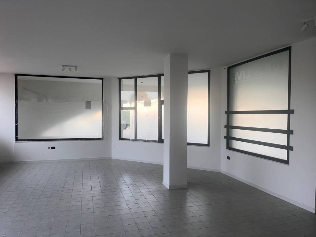 ufficio in affitto a Castelfranco Veneto in zona Treville