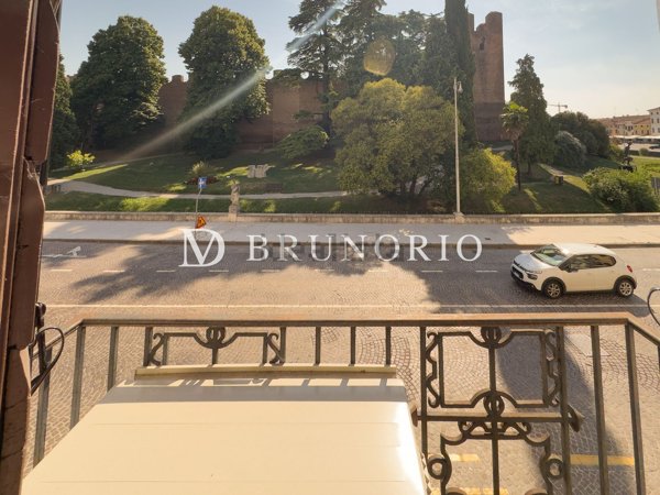 ufficio in affitto a Castelfranco Veneto in zona Salvarosa