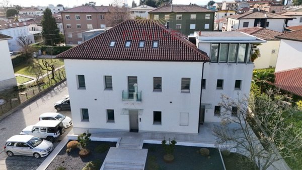 ufficio in affitto a Castelfranco Veneto
