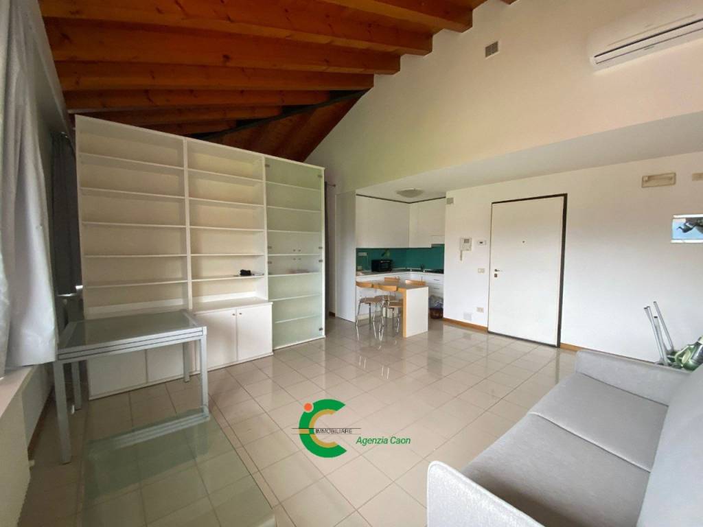 appartamento in affitto a Castello di Godego