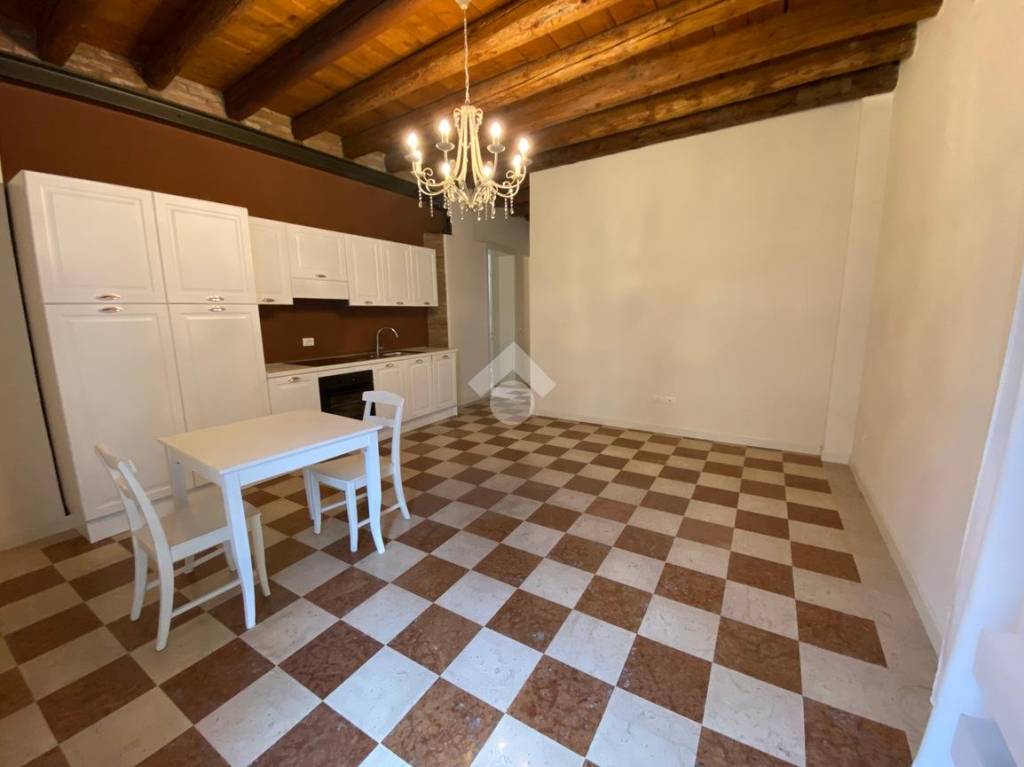 appartamento in affitto a Castello di Godego