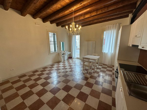 appartamento in affitto a Castello di Godego