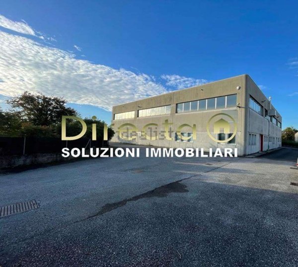 capannone in affitto a Conegliano