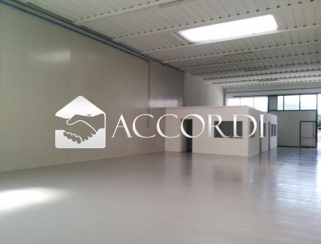 capannone in affitto a Conegliano