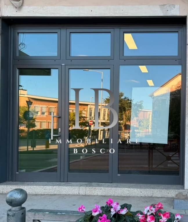 negozio in affitto a Conegliano