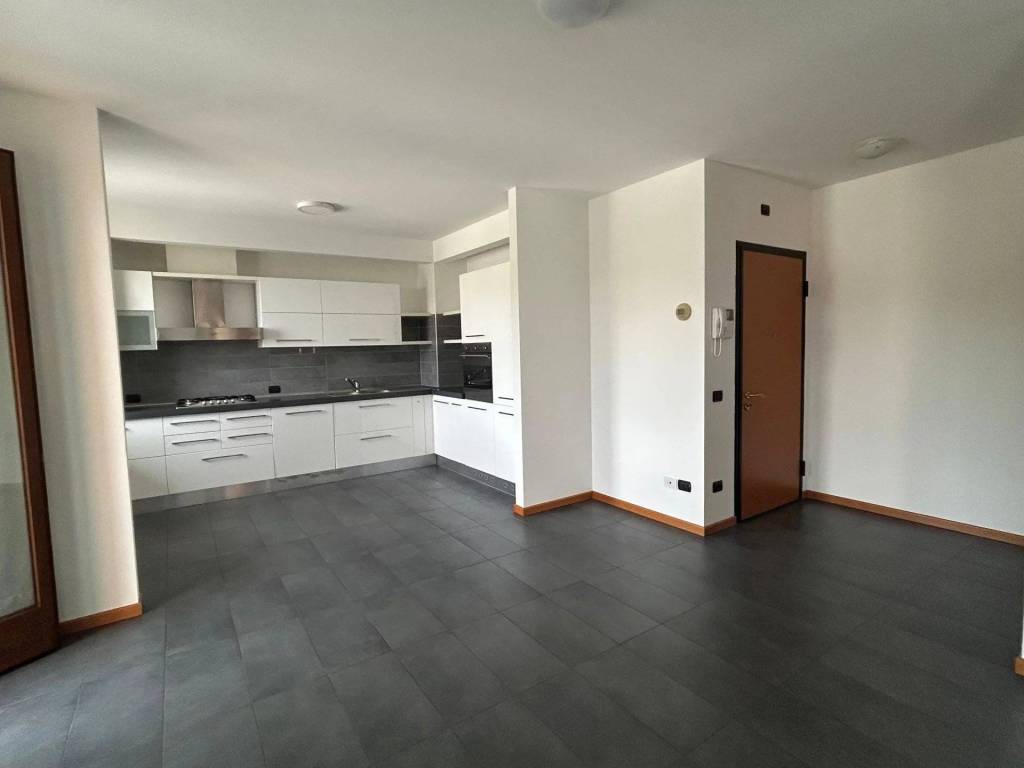 appartamento in affitto a Conegliano in zona Parè