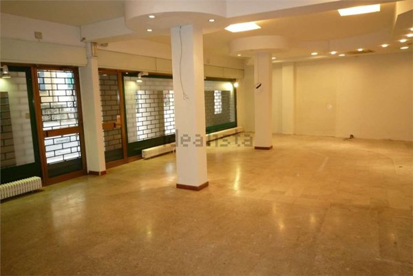 negozio in affitto a Conegliano