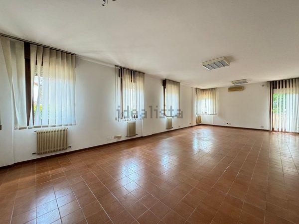 ufficio in affitto a Conegliano
