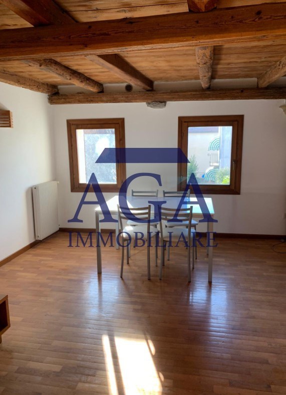 appartamento in affitto a Conegliano in zona Scomigo