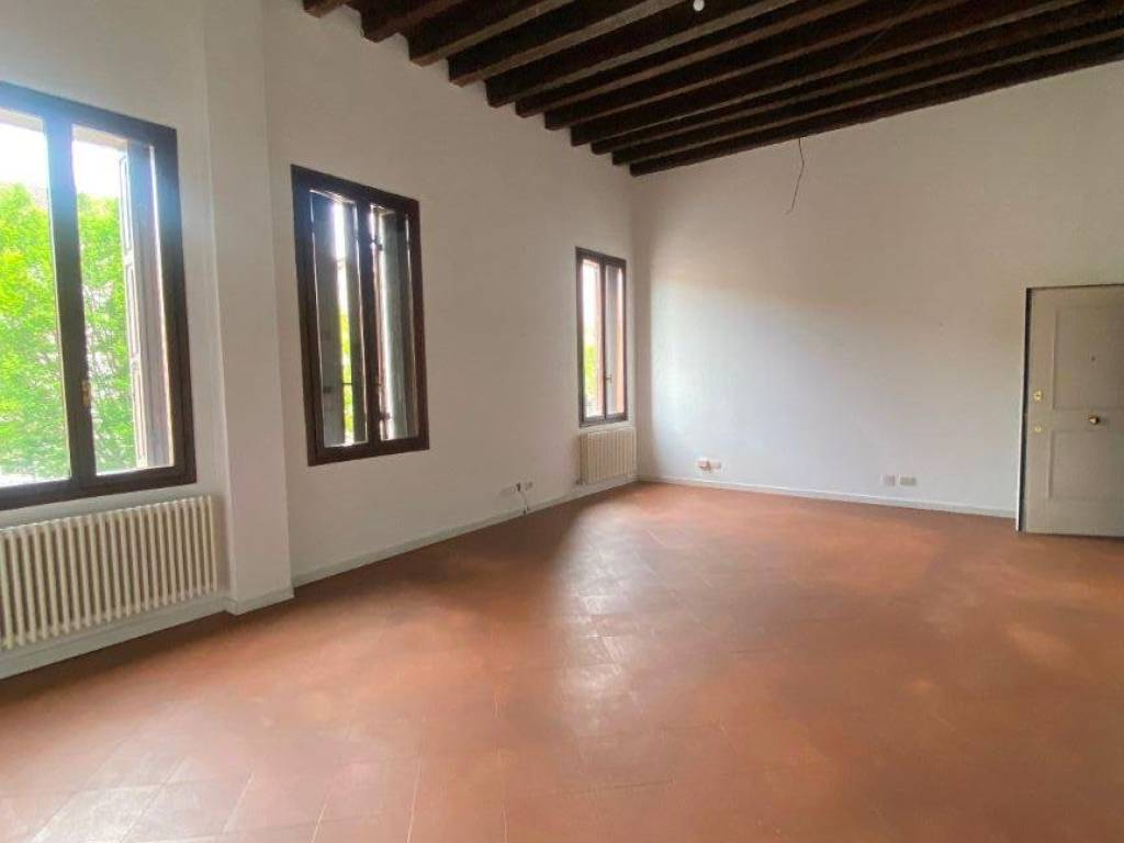 ufficio in affitto a Conegliano