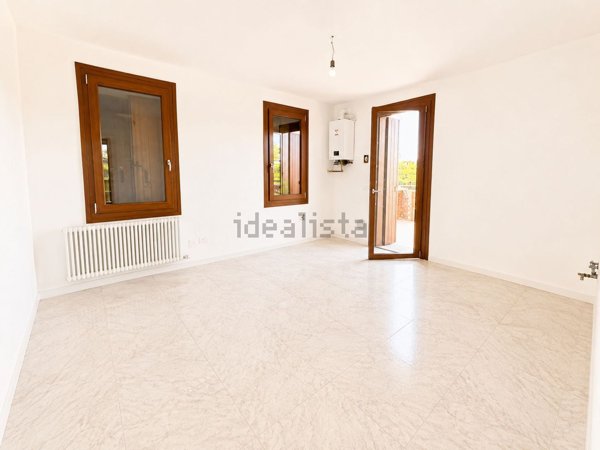 appartamento in affitto a Conegliano in zona Costa