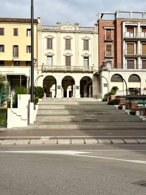 appartamento in affitto a Conegliano