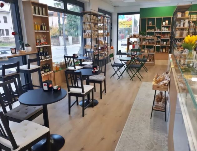 negozio in affitto a Cornuda