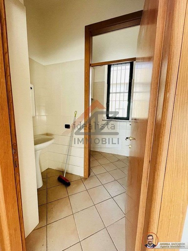 ufficio in affitto a Farra di Soligo in zona Soligo