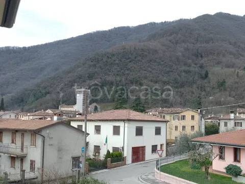 appartamento in affitto a Follina