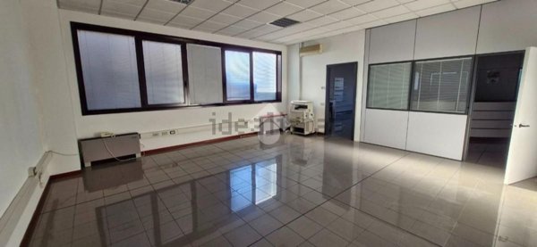 ufficio in affitto a Fontanelle