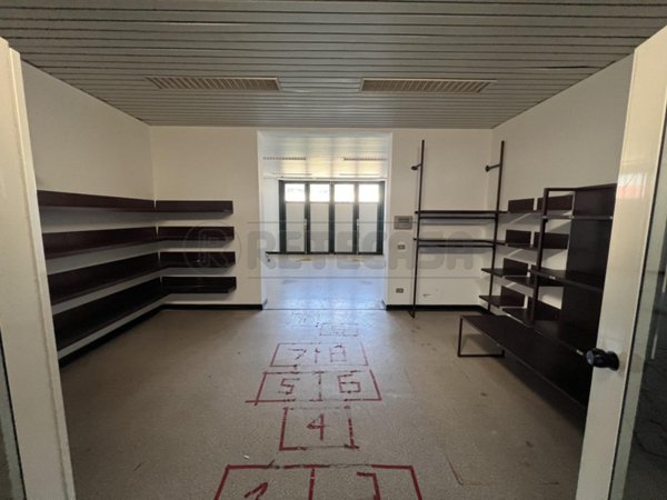 esavano in affitto a Fonte