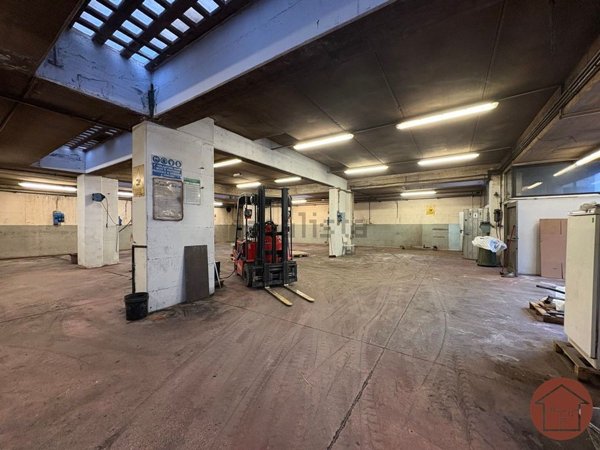 capannone in affitto a Fonte