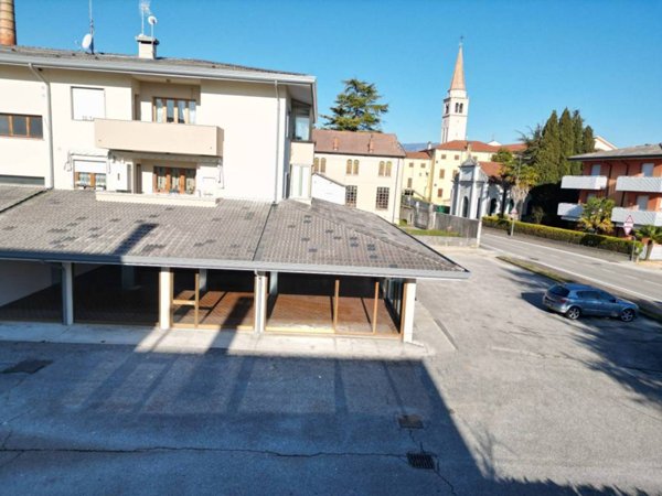negozio in affitto a Gaiarine in zona Francenigo