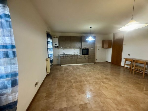 appartamento in affitto a Loria