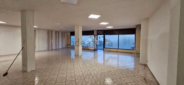 locale commerciale in affitto a Mareno di Piave