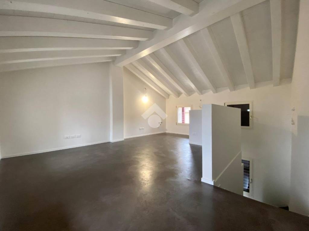 appartamento in affitto a Maser