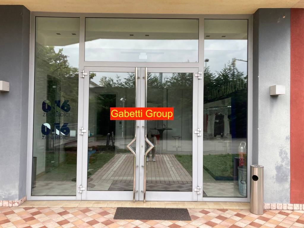 locale commerciale in affitto a Maserada sul Piave