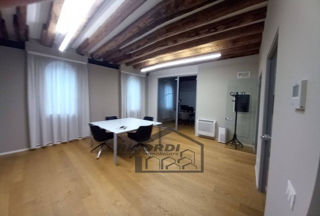 ufficio in affitto a Mogliano Veneto