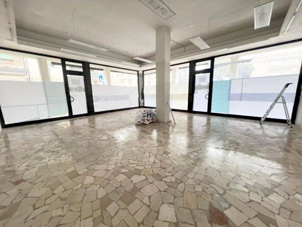 negozio in affitto a Mogliano Veneto