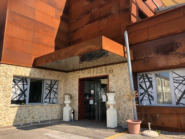 negozio in affitto a Monastier di Treviso