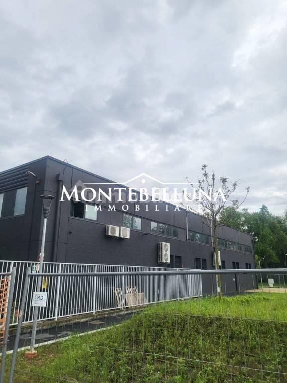 locale commerciale in affitto a Montebelluna