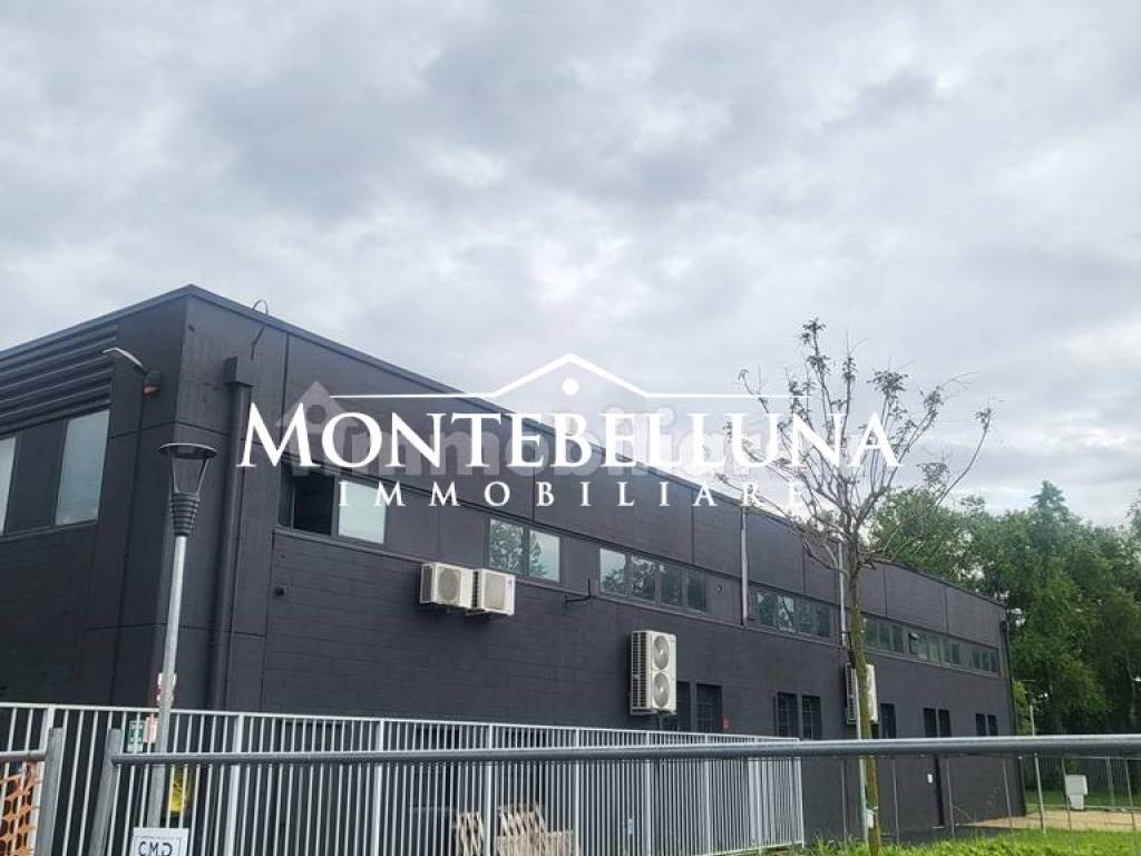 locale commerciale in affitto a Montebelluna