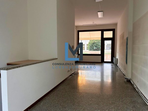 negozio in affitto a Montebelluna in zona La Pieve