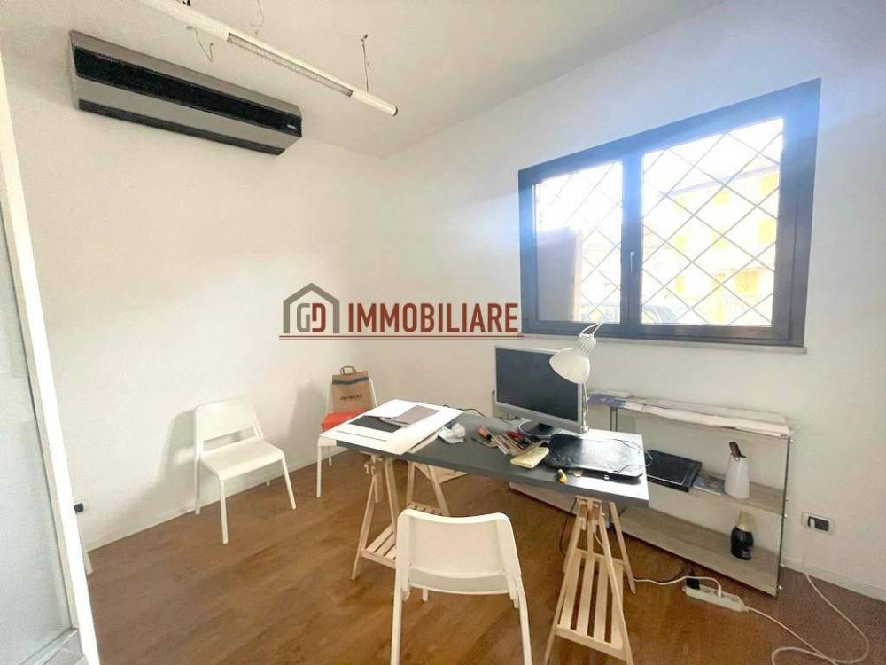 locale commerciale in affitto a Montebelluna in zona Pederiva