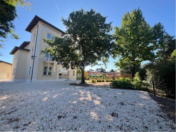 appartamento in affitto a Montebelluna