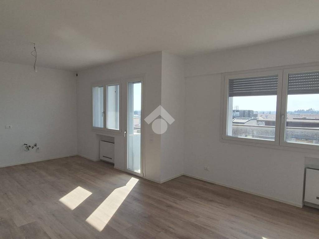 appartamento in affitto a Montebelluna