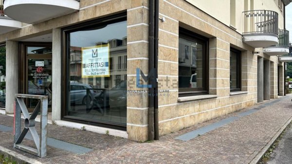 negozio in affitto a Montebelluna in zona Biadene