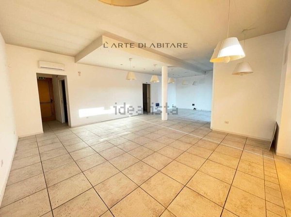 locale commerciale in affitto a Morgano in zona Badoere